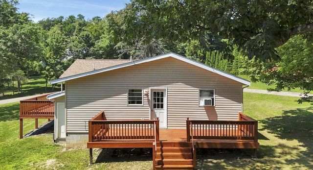 1176 Apple Valley Drive, Howard, OH 43028