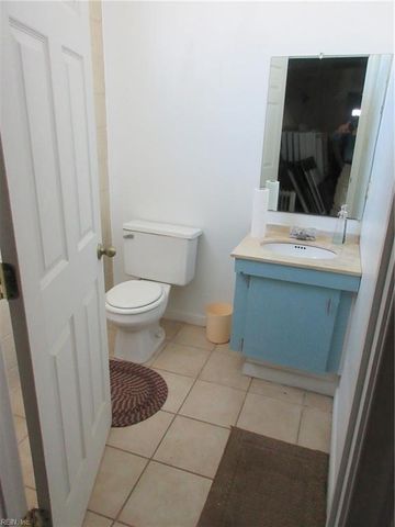 2538 W Pembroke AVE, Hampton, VA 23661