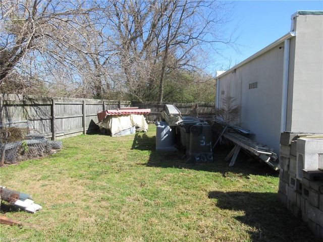 2538 W Pembroke AVE, Hampton, VA 23661