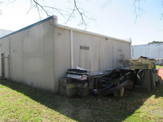 2538 W Pembroke AVE, Hampton, VA 23661