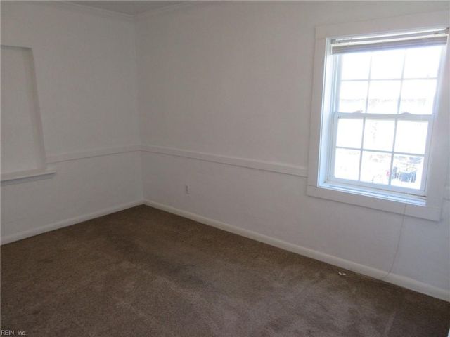 2538 W Pembroke AVE, Hampton, VA 23661