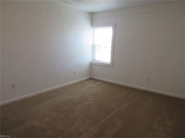 2538 W Pembroke AVE, Hampton, VA 23661