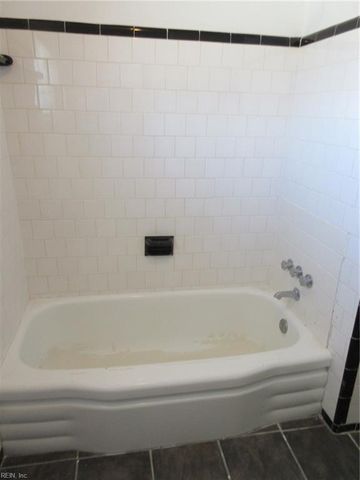 2538 W Pembroke AVE, Hampton, VA 23661