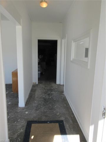 2538 W Pembroke AVE, Hampton, VA 23661