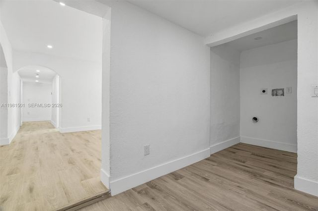 1601 NW 50th St, Miami, FL 33142