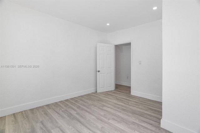 1601 NW 50th St, Miami, FL 33142