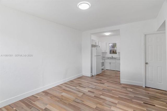 1601 NW 50th St, Miami, FL 33142