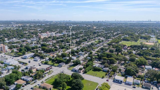 1601 NW 50th St, Miami, FL 33142