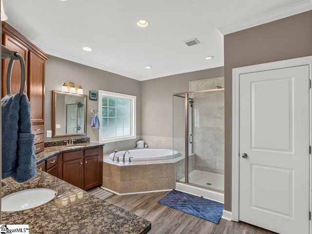 331 Leigh Creek Drive, Greenville, SC 29681