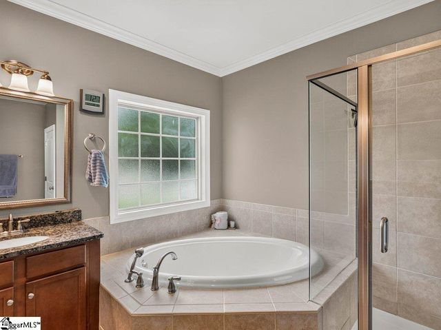 331 Leigh Creek Drive, Greenville, SC 29681