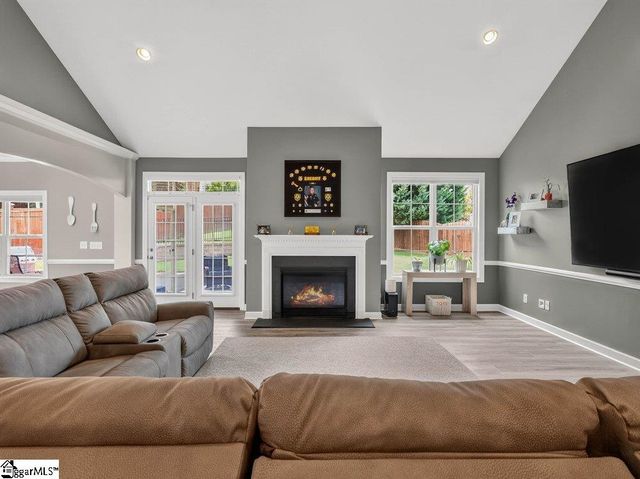 331 Leigh Creek Drive, Greenville, SC 29681