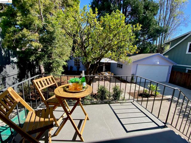 5264 Locksley Ave, Oakland, CA 94618