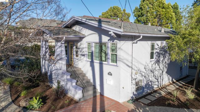 5264 Locksley Ave, Oakland, CA 94618