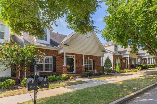 1317 Decatur Cir, Franklin, TN 37067