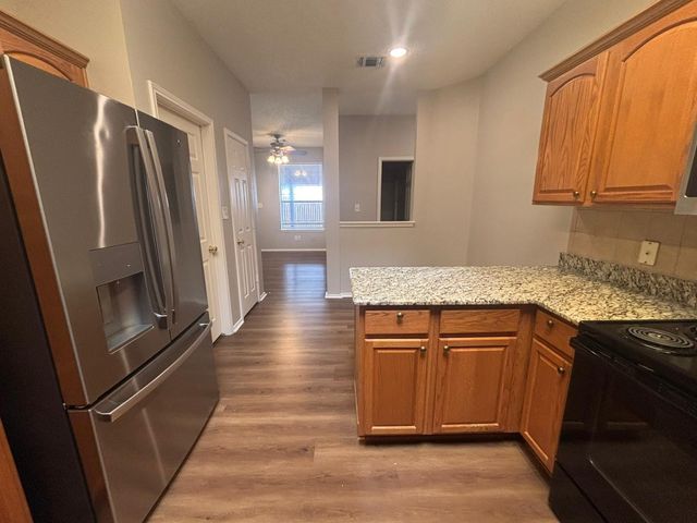 2208 Wildwood Lane, Denton, TX 76210