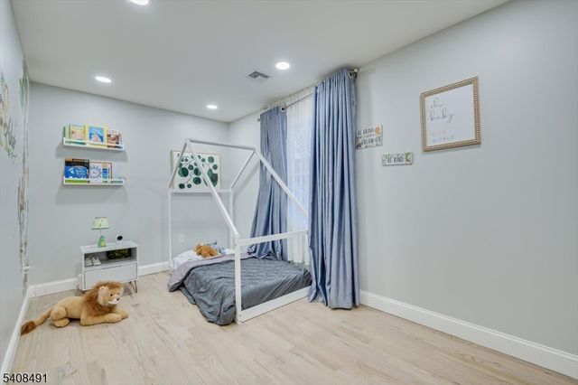 162 Brower Ave, Edison Twp., NJ 08837