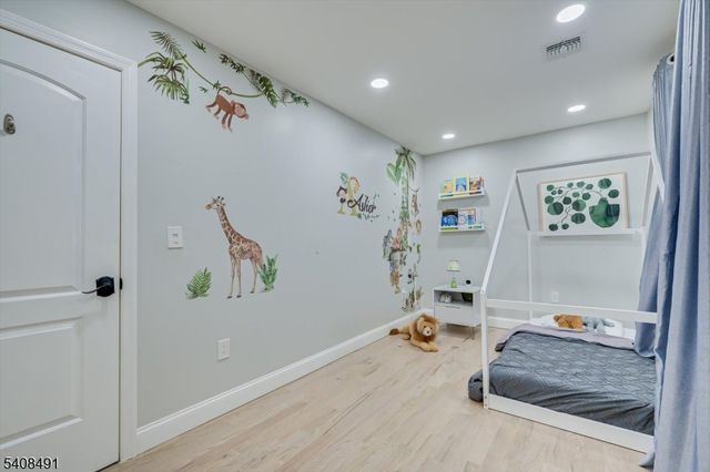 162 Brower Ave, Edison Twp., NJ 08837