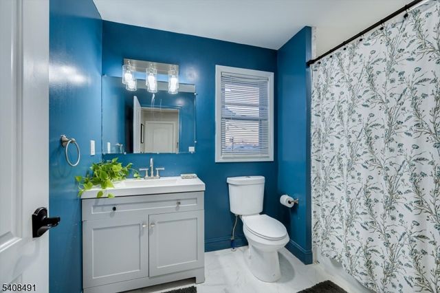 162 Brower Ave, Edison Twp., NJ 08837