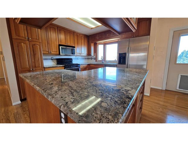 7714 Reed St, Arvada, CO 80003