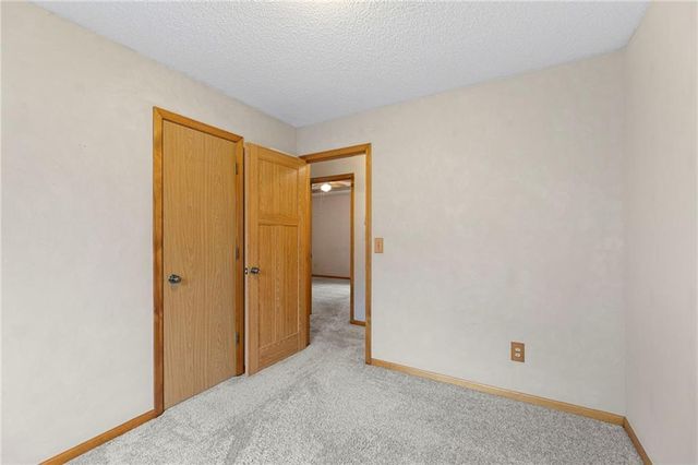 227 109th Street, Kansas City, MO 64155