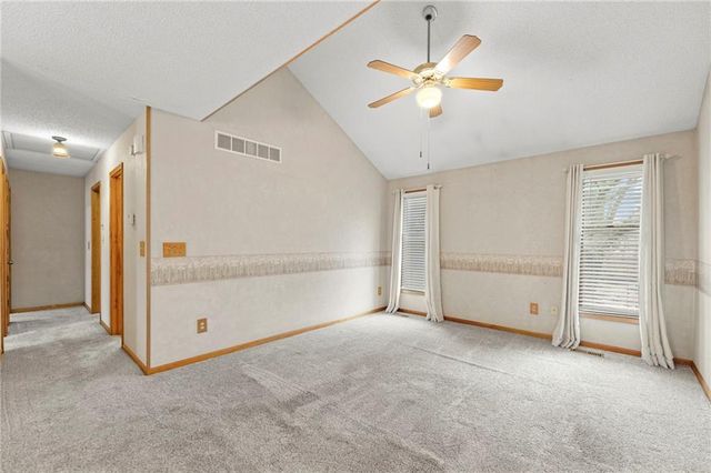 227 109th Street, Kansas City, MO 64155