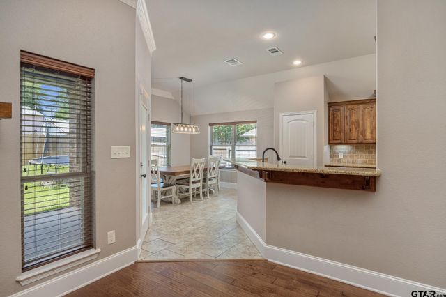 11171 WATER OAK DR, Flint, TX 75762