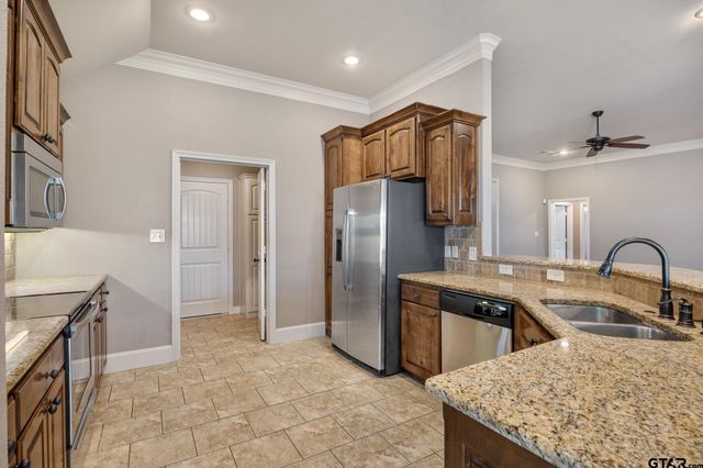 11171 WATER OAK DR, Flint, TX 75762