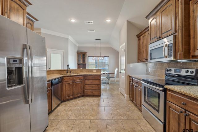 11171 WATER OAK DR, Flint, TX 75762