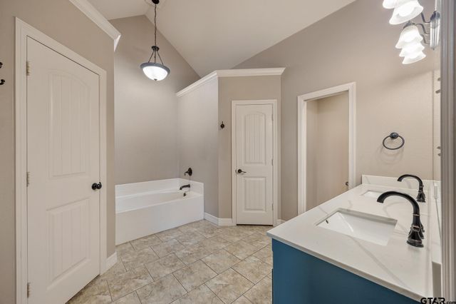 11171 WATER OAK DR, Flint, TX 75762