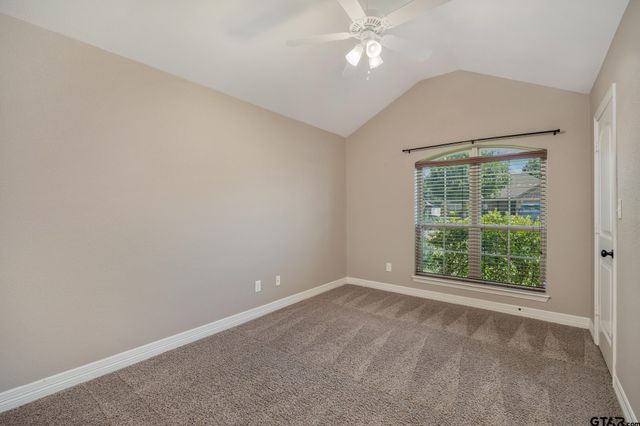 11171 WATER OAK DR, Flint, TX 75762