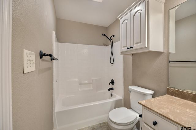 11171 WATER OAK DR, Flint, TX 75762