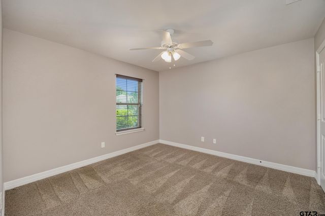 11171 WATER OAK DR, Flint, TX 75762