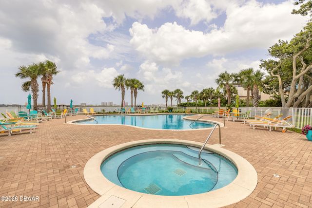 2801 S Ridgewood Ave Unit 1412, South Daytona, FL 32119