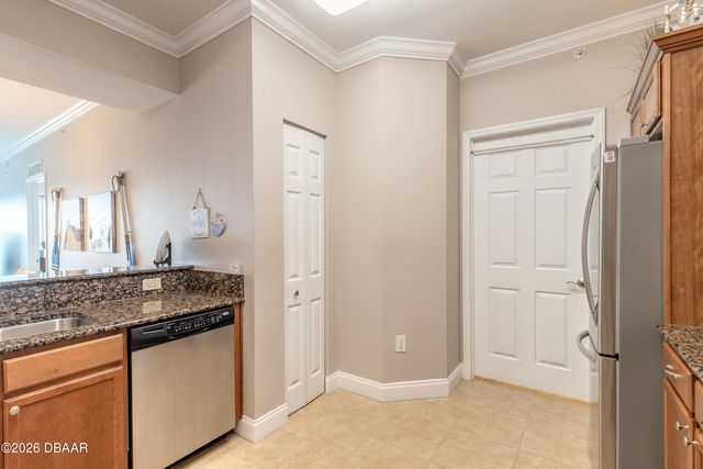 2801 S Ridgewood Ave Unit 1412, South Daytona, FL 32119