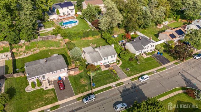 3217 Clark Lane, South Plainfield, NJ 07080