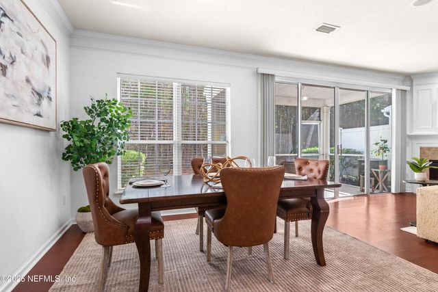 3897 LIONHEART Drive, Jacksonville, FL 32216