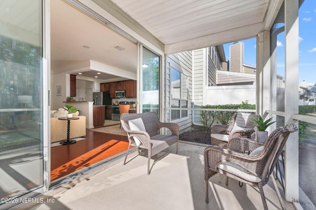 3897 LIONHEART Drive, Jacksonville, FL 32216