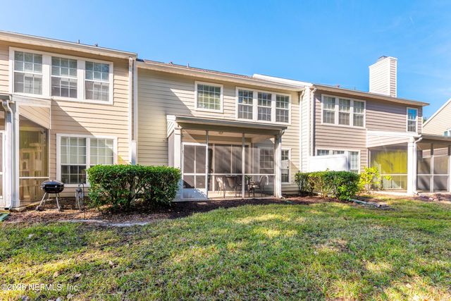 3897 LIONHEART Drive, Jacksonville, FL 32216