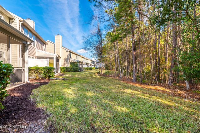 3897 LIONHEART Drive, Jacksonville, FL 32216