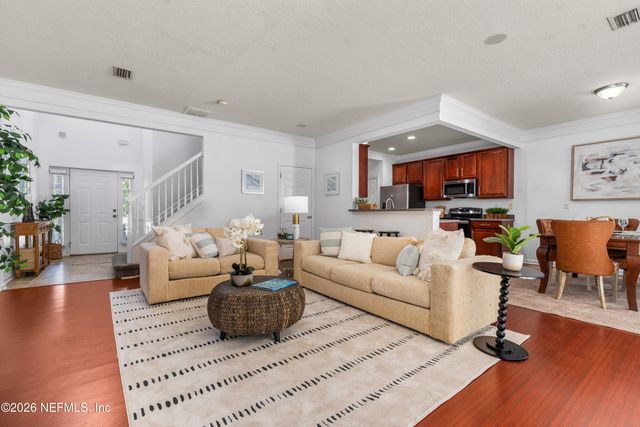 3897 LIONHEART Drive, Jacksonville, FL 32216