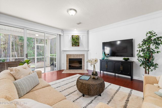 3897 LIONHEART Drive, Jacksonville, FL 32216