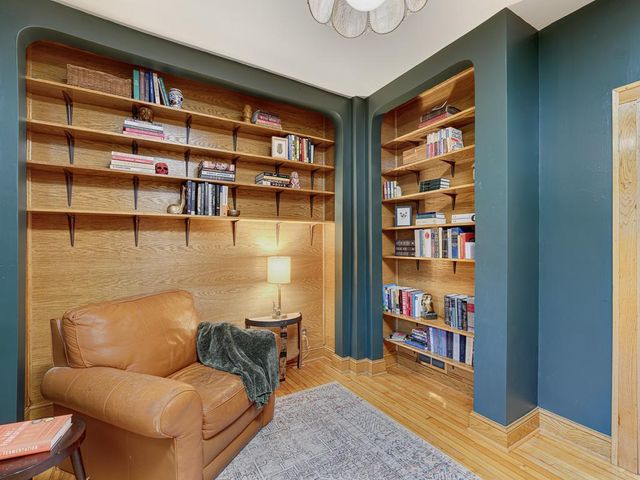1510 2nd Street NE, Minneapolis, MN 55413