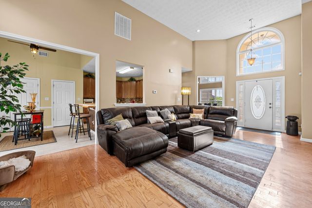 118 Rockbridge Loop, Griffin, GA 30224