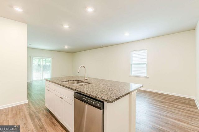 3156 Baylor Circle, Mcdonough, GA 30253