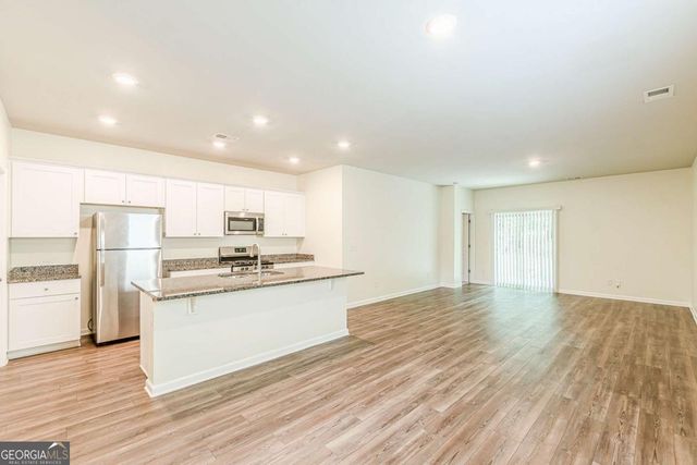3156 Baylor Circle, Mcdonough, GA 30253