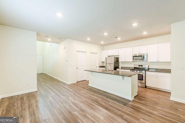 3156 Baylor Circle, Mcdonough, GA 30253
