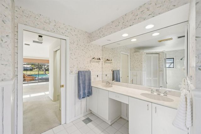 1146 WYETH DRIVE, Nokomis, FL 34275