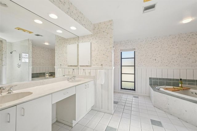 1146 WYETH DRIVE, Nokomis, FL 34275