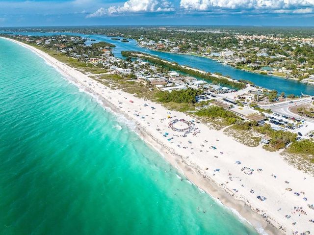 1146 WYETH DRIVE, Nokomis, FL 34275