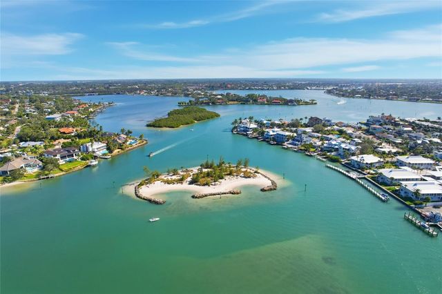 1146 WYETH DRIVE, Nokomis, FL 34275